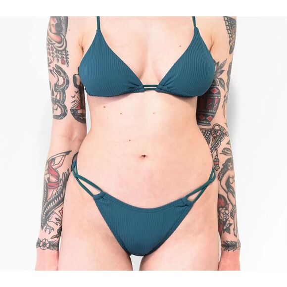 Damsel Amanda Green Ribbed High Leg Bikini Bottom Size Medium NWT - Picture 5 of 6